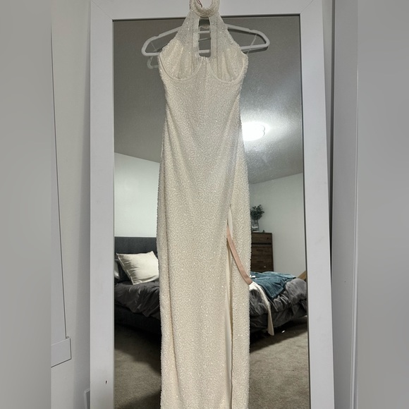 NWT Oh Polly Sicily embellished halter dress in ivory. US 2+ (bigger bust). - Picture 3 of 11